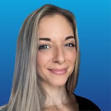 I spent $3K to fly out to an anti-conference—no booths, no speakers, just  real conversations.