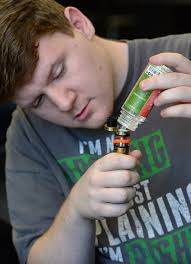 Erie-area vaping stores are still in business, despite high taxes