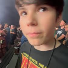 Great time @rockfestwi makin memories this weekend, thank you for having us  and thank you to the fans for being so welcoming to our last minute add  🤟🏻🤟🏻 til next time