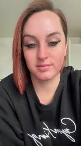 BFF Pink Honey Bronzer Review: Creamy Consistency