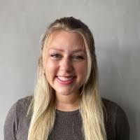 Heidi Specht's Instagram, Twitter & Facebook