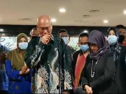 2 october 2018 () 1 october 2020 () 13. Nor Hisham Ahmad Dahlan Sinar Harian