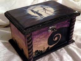 She's been hooked on subscription boxes since 2011 thanks to birchbox, and she now subscribes to over 100 boxes. Pin By Manon Bruel On Deadly Kitchen Home Accessories Nightmare Before Christmas Nightmare Before Christmas Decorations Christmas Trinkets