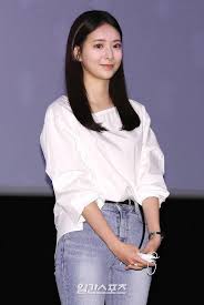 Maybe you would like to learn more about one of these? í¬í†  ê¹€ë‹¤ì˜ˆ ìˆ˜ì¤ê²Œ ì„œì„œ ë„¤ì´íŠ¸ ì—°ì˜ˆ