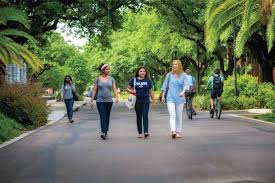 Hundreds of students are being bused to houston and classes will be held online until october due to damage caused by hurricane ida. Tulane Sees Record Applications As Students Worldwide Apply To University Tulane News