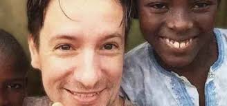 Si sa davvero poco della signora attanasio, se non che i due fossero appunto sposati e che la stessa fosse la fondatrice. Zakia Seddiki Moglie Luca Attanasio E Stato Tradito Da Qualcuno Vicino A Noi