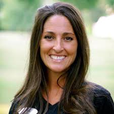 Tara Mears's Instagram, Twitter & Facebook