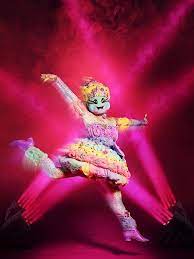The masked dancer crowns its winner, unmasks three remaining finalists. The Masked Dancer Finale Crowns A Winner E Online Deutschland