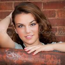 Sarah Iverson (sarrahnae)