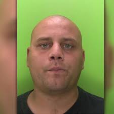 Tooled-up' gang carried out machete attack