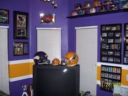 Nfl Football Ideas Designs Mancavekingdom Com Blog Football Man Cave Man Cave Decor Man Cave