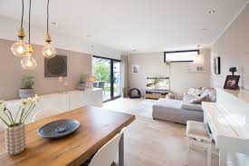 Kreative wohnideen ob modern, vintage, landhausstyl oder kitschig, hier ist für jeden was dabei!! Fischerhaus 153 Wohn Essbereich Wohn Esszimmer Haus Wohnzimmer Wohnen