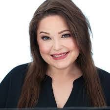 Erin Reinke's Instagram, Twitter & Facebook