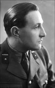 FACES FROM THE PAST Crash among the pines