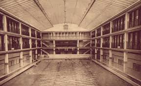 Before After Piscine Molitor Is An Abandoned Swimming Pool Complex Located In Porte Molitor France The Complex Was Bu Paris Photos Abandoned Swimming Pools