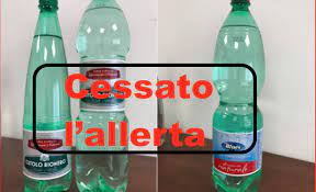 Oranžada in gazirane pijače s svojimi sladkimi okusi so pijače za. Sicura L Acqua Effervescente Naturale Cutolo Rionero E Blues Eurospin