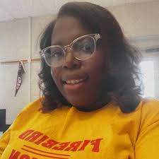 Dr. Ebony Marshall, B.S., D.C.