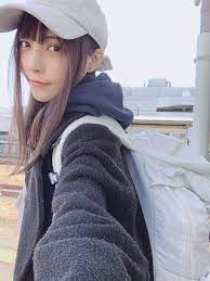 https pbs twimg com media eiuzmsxwoaeg4dt format jpg name large 女の子 ポーズ 女の子 可愛い女の子