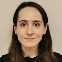 Robyn Stokes's Instagram, Twitter & Facebook