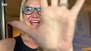 Stacy Langdon's Instagram, Twitter & Facebook