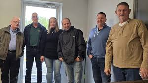 Some great people working here! Out visiting our terminals in Reserve &…