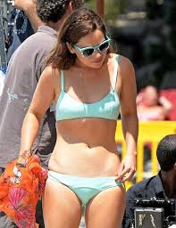 We did not find results for: Emilia Clarke Strips Down To A Bikini On The Beach In Spain 10 Hot Pics