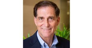 Longtime Former Top U.S. Wildlife Management Official Endorses Prop 127,  Cats Aren't Trophies