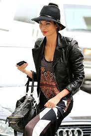 The Chic Way All The Celebs Are Dealing With Bad Hair Days At The Moment Wearing A Hat The Chic How To Wear