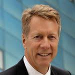 Douglas Housley's Instagram, Twitter & Facebook