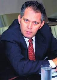 Revista Febrafar 10 anos3.indd