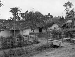 The background property is specified as one or more background layers, separated by commas. Suasana Pedesaan Di Salatiga 1947 C Nationaal Archief Foto Zaman Dulu Pedesaan Gambar