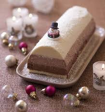 Buche De Noel Aux Trois Mousses Au Chocolat Recette Buche De Noel Mousse Au Chocolat Dessert Noel