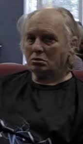 Anchor Baptist is looking pretty empty. The parishioners probably heard  that Shrek would be speaking. : r/RodriguesFamilySnark