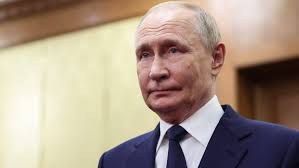 Atac cu drone rusești în apropiere de granița României. Localnicii din  Tulcea au primit un mesaj RO-ALERT. Reacția MApN >>>  https://www.europafm.ro/atac-drone-granita-tulcea/