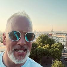 TIMOCOM präsentiert unseren zweiten Neuzugang! #TIMOCOM Wir haben einen  weiteren erfahrenen Stürmer unter Vertrag genommen. Vom Liga-Konkurrenten  Kassel Huskies kommt Ryan Olsen in die rheinische Metropole. Für die Hessen  hatte er in