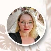 Sarah Gerke's Instagram, Twitter & Facebook