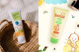 Dengan demikian, bekas gigitan dibersihkan dan mencegah infeksi tambahan. 5 Rekomendasi Lotion Anti Nyamuk Yang Aman Untuk Bayi