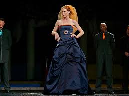 If I Could Get Married All Over Again The Only Thing I Would Change Would Be The Dress D Chicago Bears Wedding Bear Wedding Best Wedding Dresses