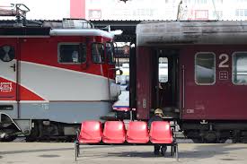 Carantina modifică mersul trenurilor spre suceava vezi. Cfr CÄƒlÄƒtori ModificÄƒ Mersul Trenurilor In Suceava DupÄƒ Instaurarea Carantinei In OraÈ™