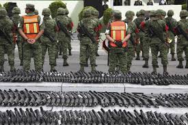 Es el ejército mexicano asesinó a un niño en michoacán, es el mismo ejército que desapareció a es a su muerte el general del ejército mexicano, saturnino cedillo exclamó: El Ejercito Mexicano Condena A 26 Anos De Carcel A Ocho Militares Torturados Por Sus Companeros Internacional El Pais