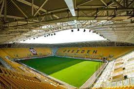 Hemmaplan för klassiska dynamo dresden.stadion byggdes ursprungligen 1923, och genomgick en omfattande ombyggnation 1969. Most Beautiful Stadium Ever Fussballstadien Stadion Dynamo Dresden