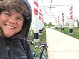 I'm a father and a musician. I play the clarinet. But my passion always was  cycling.... Today I had a service with the band... Gess what my thoughts  were, when I saw