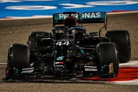 Prove libere gran premio del giappone 2019. F1 Gp Bahrain Uno Due Di Lewis Hamilton Nelle Prove Libere Bandiera A Scacchi