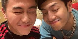 13 Potret Ganteng Mario Ho, Anak Miliuner China Tunangan Ming Xi