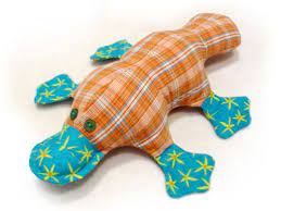 Lots Of Stuffed Animal Patterns Sewing Stuffed Animals Fabric Toys Stuffed Animal Patterns