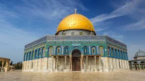 Here are some basics on the mosque compound, from its importance over the centuries for three major religions to why it is such a flashpoint today. Al Aqsa Mosque Jerusalem Book Tickets Tours Getyourguide