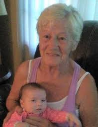 Jeanne Seay's Instagram, Twitter & Facebook