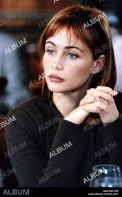 EMMANUELLE BEART in SEASON'S BEATINGS, 1999 (LA BUCHE), directed by DANIELE  THOMPSON. Copyright LES FILMS ALAIN SARDE/TF 1 FILMS PRODUCTIONS.