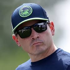 Clifton Rowell's Instagram, Twitter & Facebook