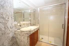 We have a wide range of basins to complete the overall look of your bathroom, with designs to match your style. Duplex Holmston Anfi Tauro Feriehus I Mogan